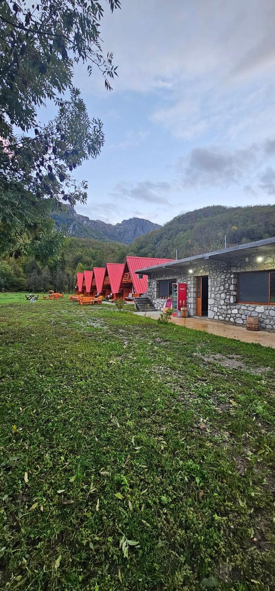 Ekoo Katun Jezerca Villa Vuthaj Exterior photo