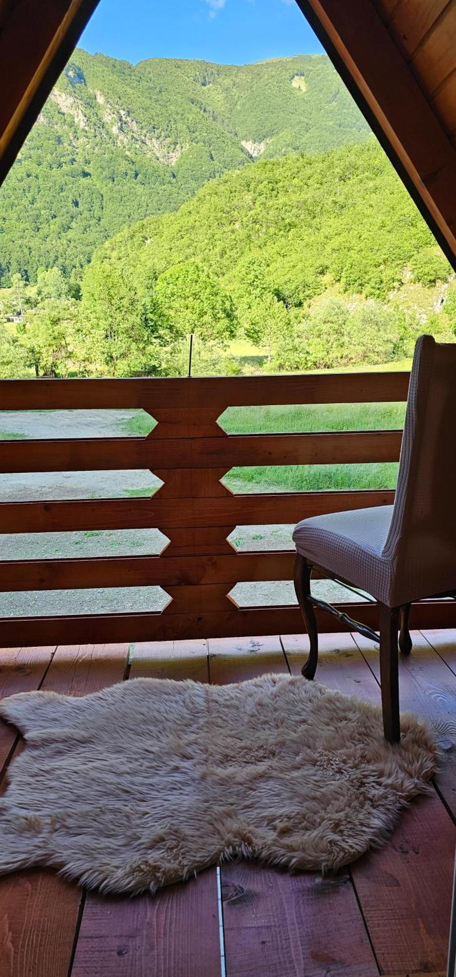 Ekoo Katun Jezerca Villa Vuthaj Exterior photo